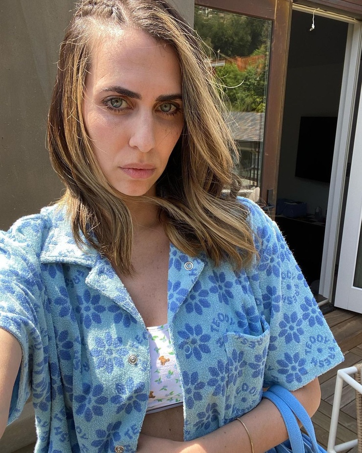 Hila Klein