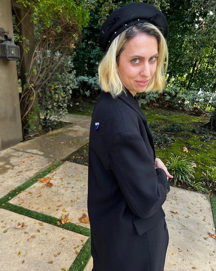 Hila Klein