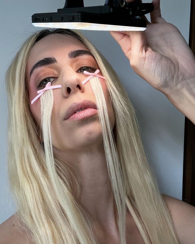 Hila Klein