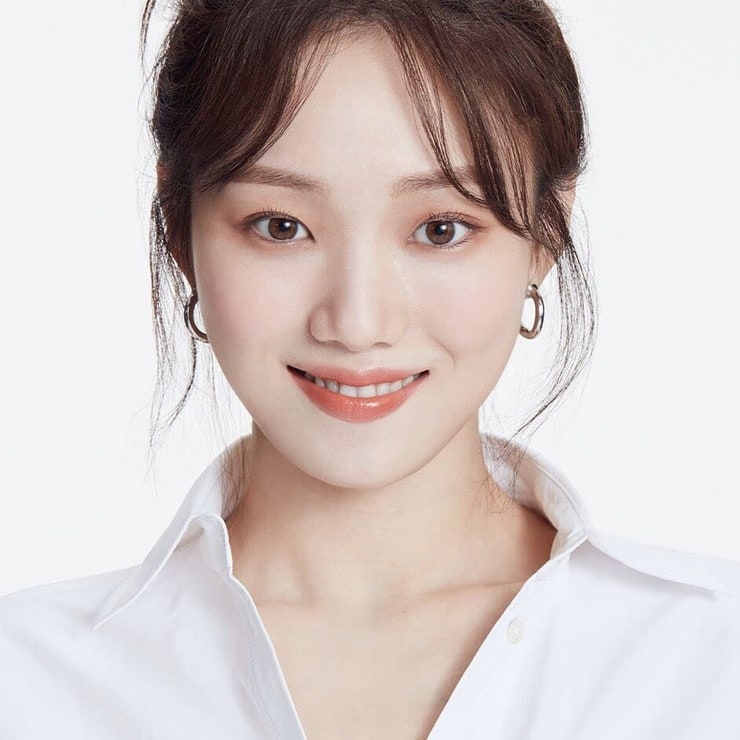 Song-Kyoung Lee
