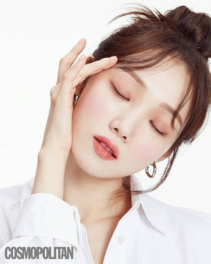 Song-Kyoung Lee