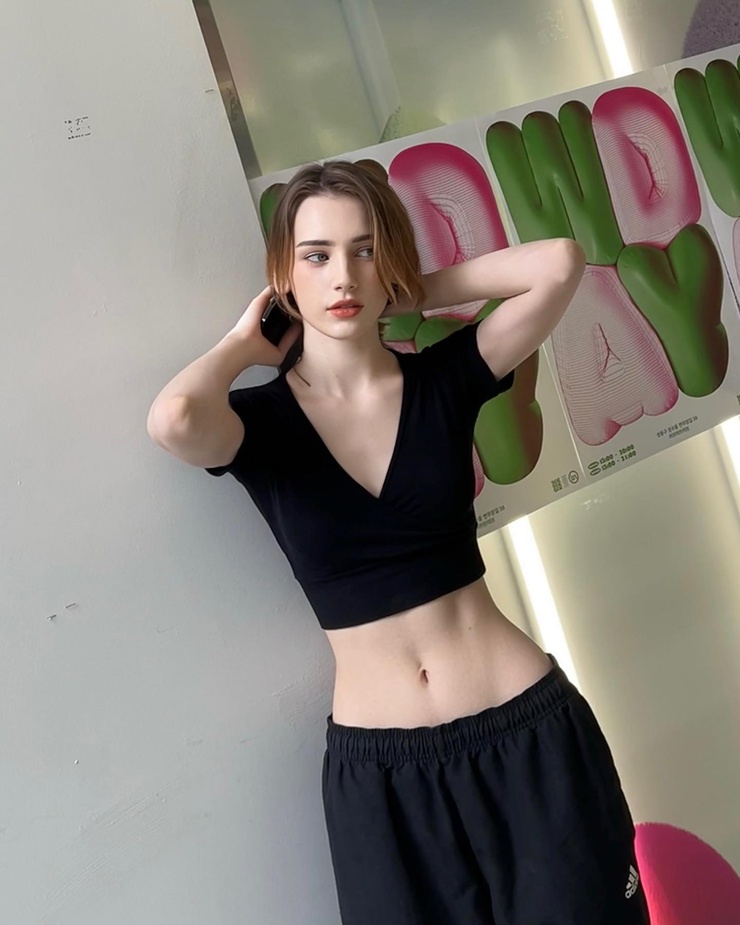 Mary Amber