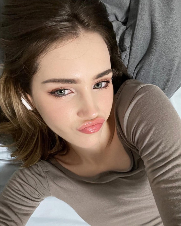 Picture of Mary Amber