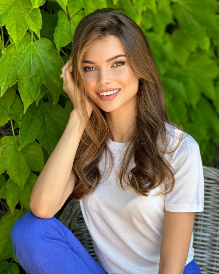 Yulia Polyachikhina Yulia Polyachikhina