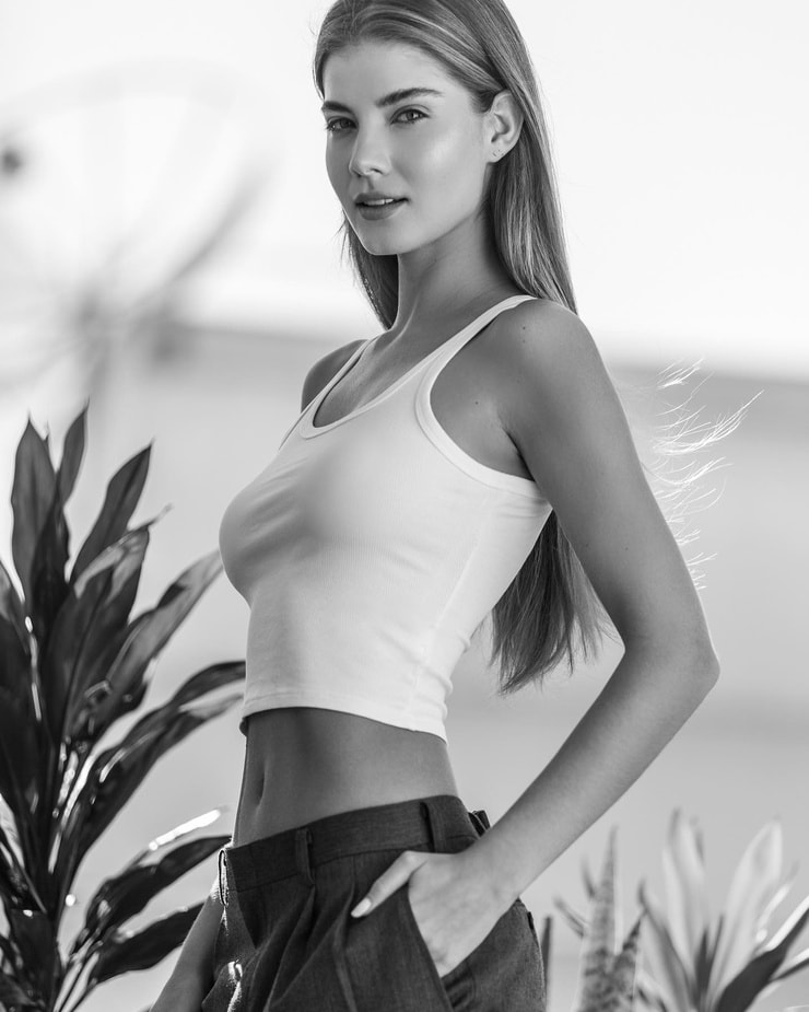 Gabriela Salles Gabriela Salles
