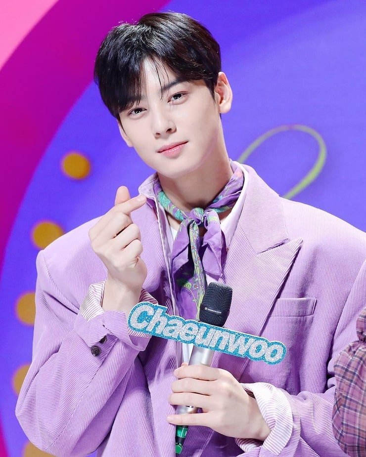 Eun-Woo Cha
