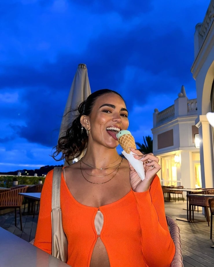 Kyra Santoro picture