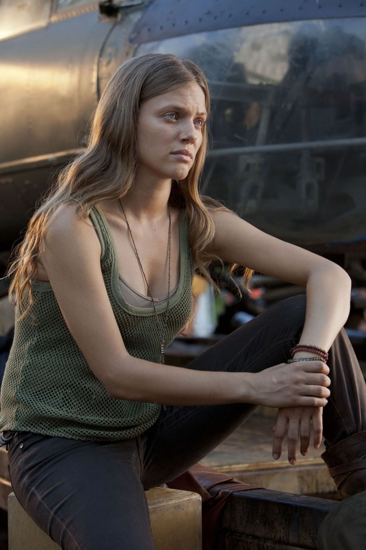 Tracy Spiridakos