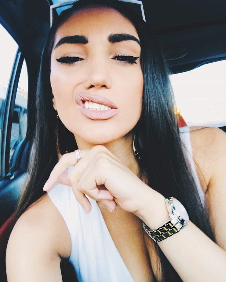 Stefany Loca