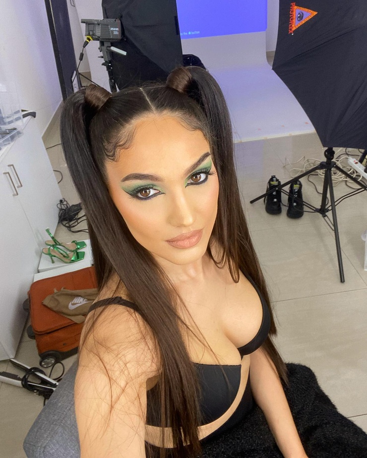 Stefany Loca