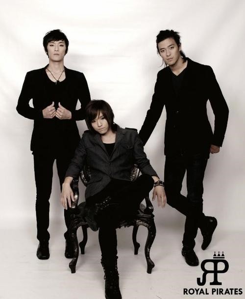 Royal Pirates