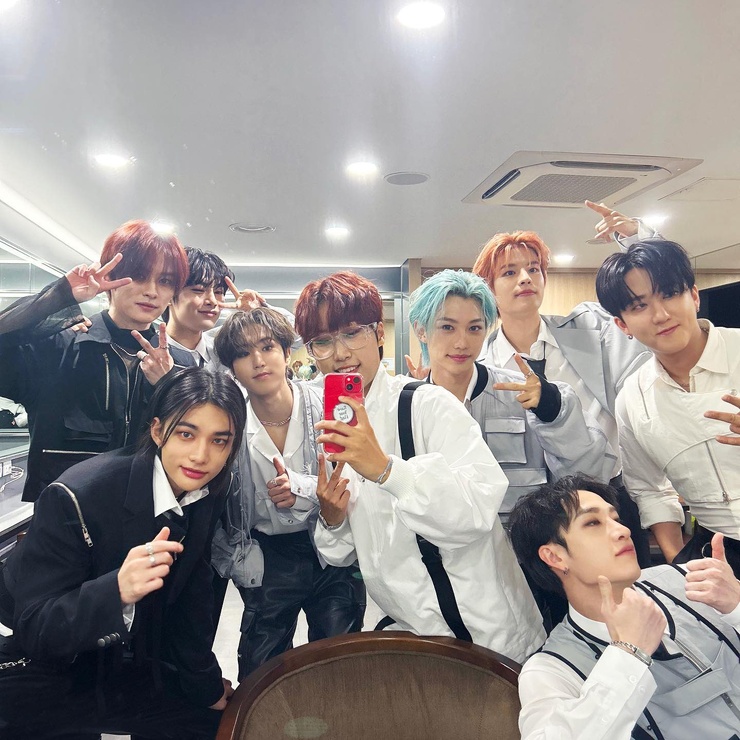 Stray Kids
