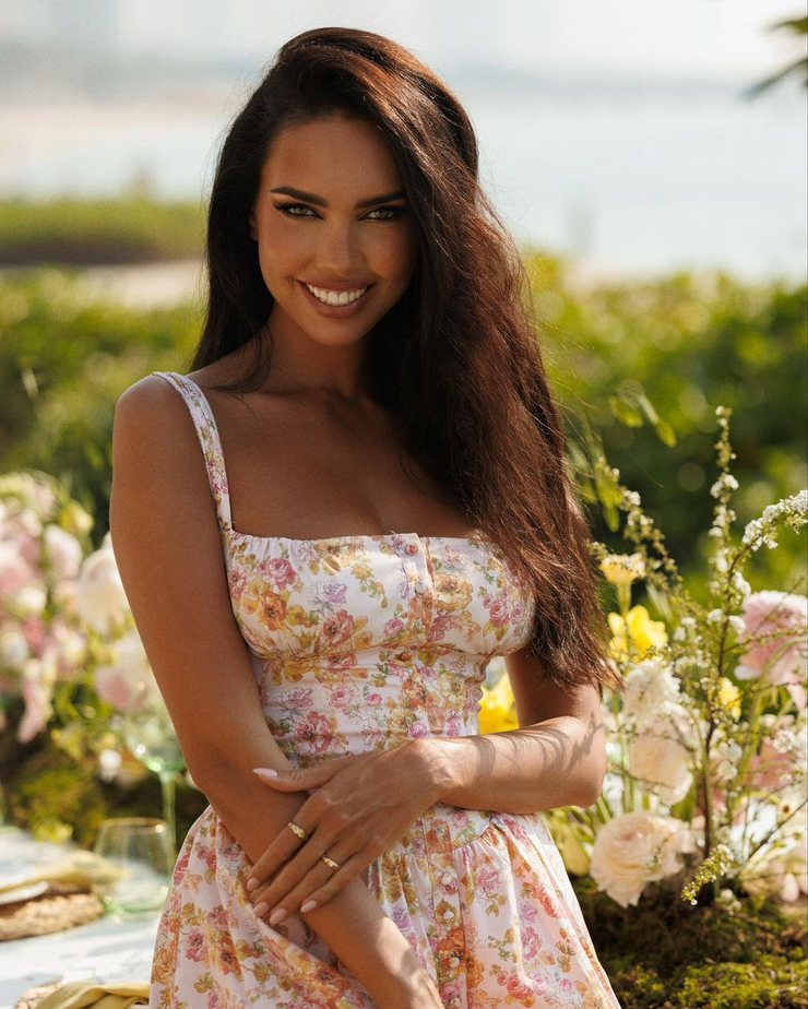 Ksenia Tsaritsina Ksenia Tsaritsina