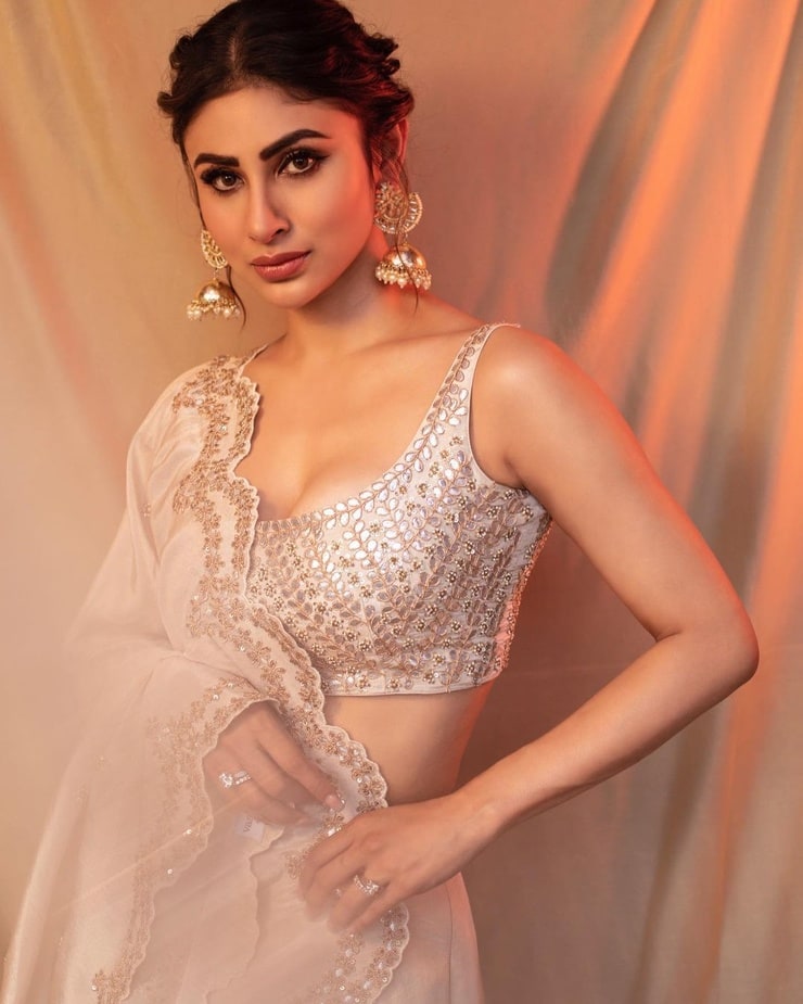 Mouni Roy