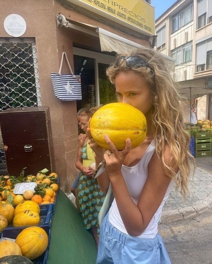 Olivia Vinten Olivia Vinten