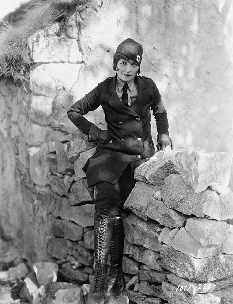 Wings (1927)