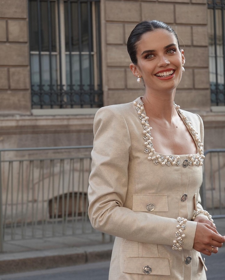 Sara Sampaio Sara Sampaio
