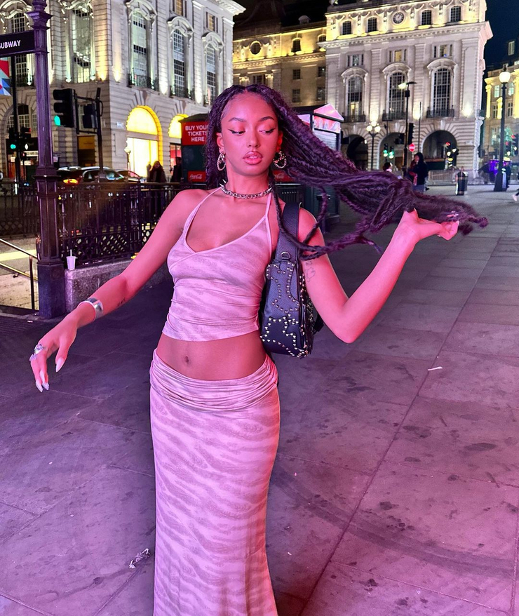 Chandra Scott