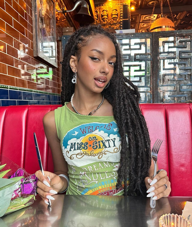 Chandra Scott