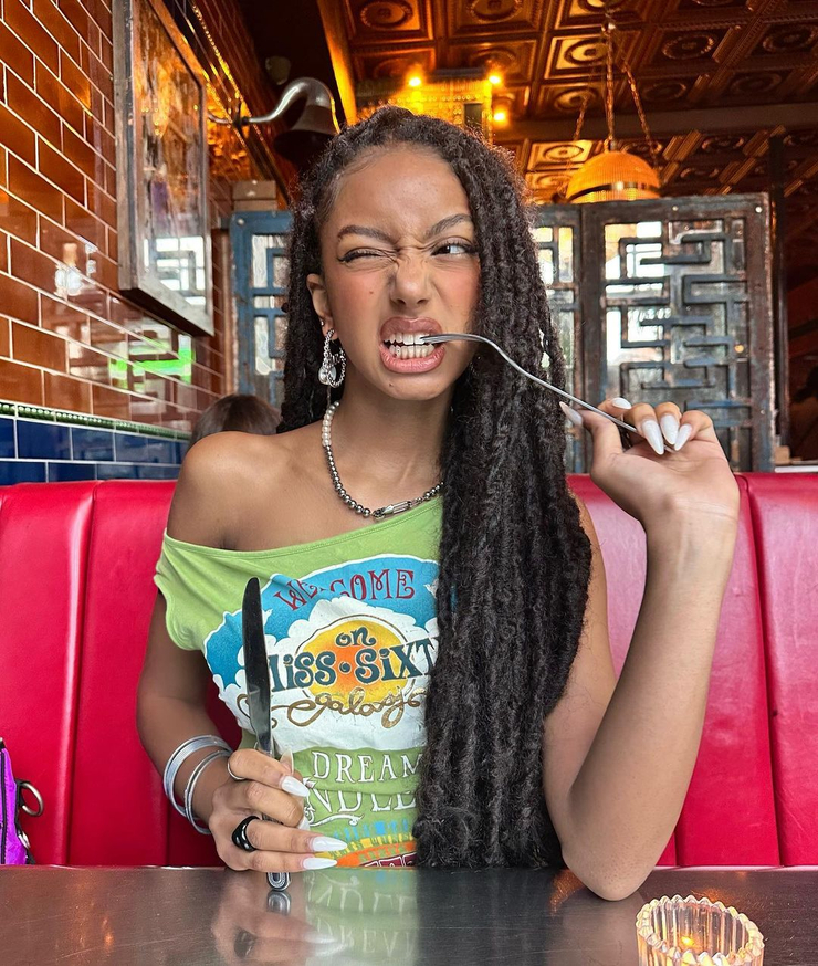 Chandra Scott