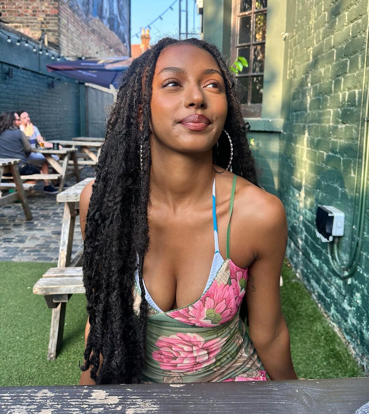 Chandra Scott