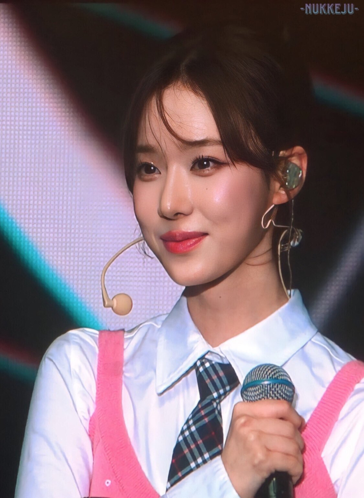 Min-Jeong Kim