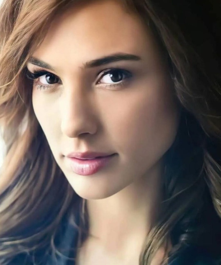 Gal Gadot Gal Gadot