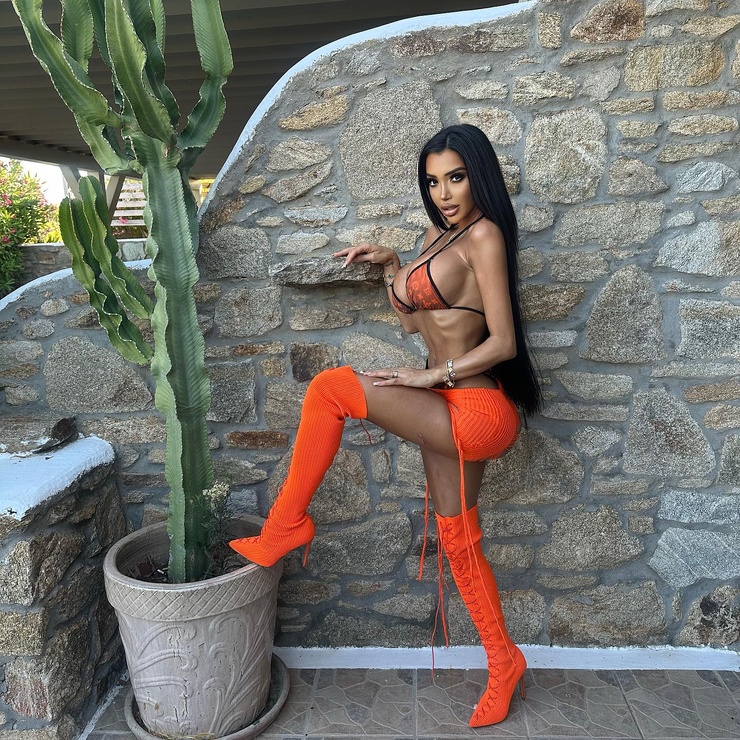Chloe Khan Chloe Khan