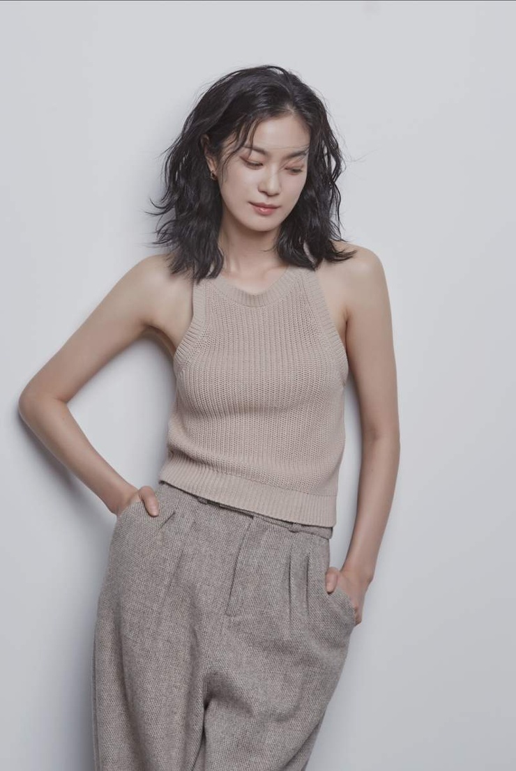Ja-Yeon Ok Ja-Yeon Ok