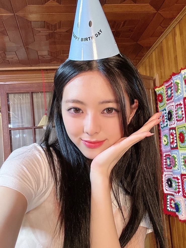 Shin Yuna