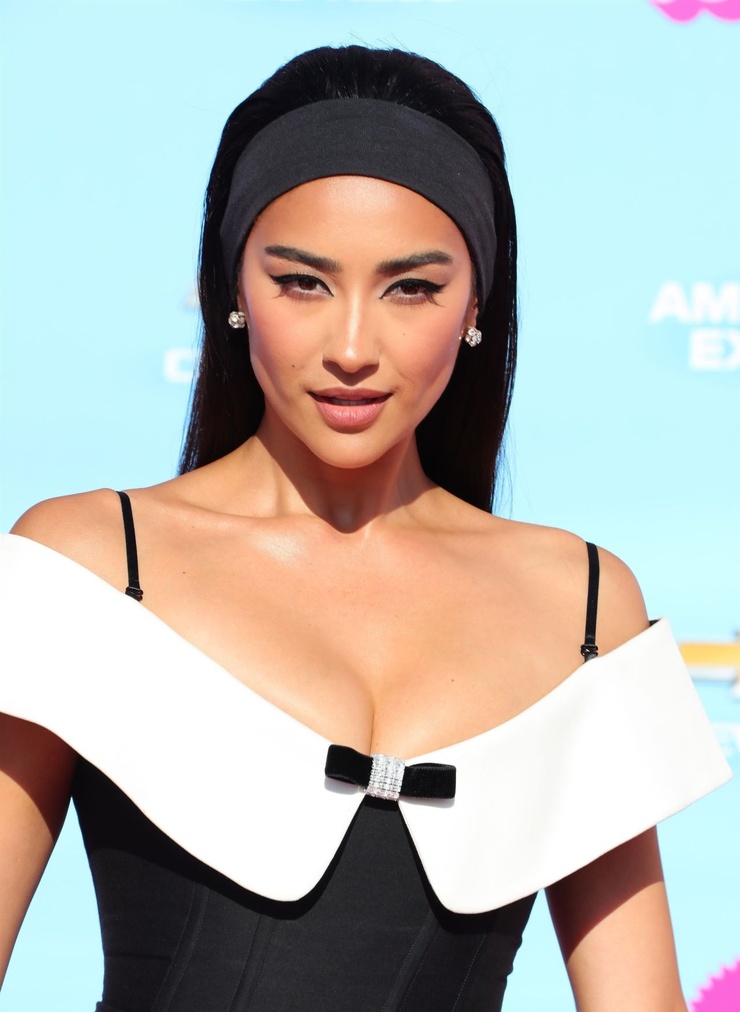 Shay Mitchell