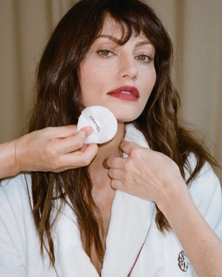 Phoebe Tonkin