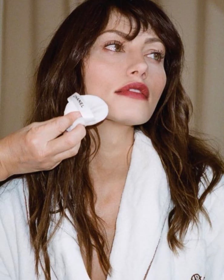 Phoebe Tonkin