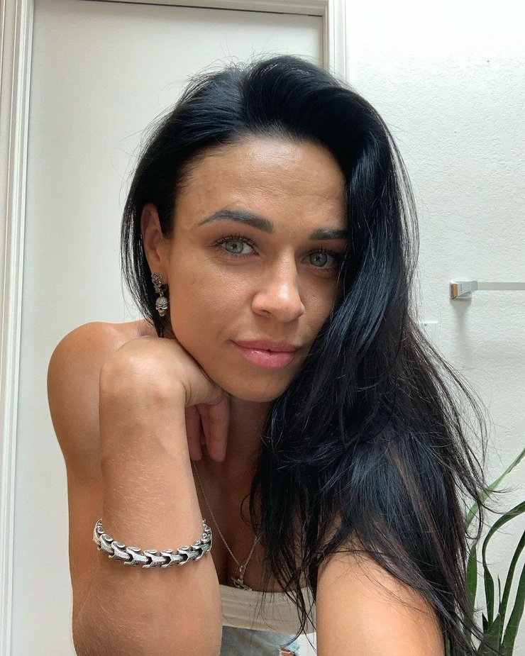 Lena Ovchynnikova
