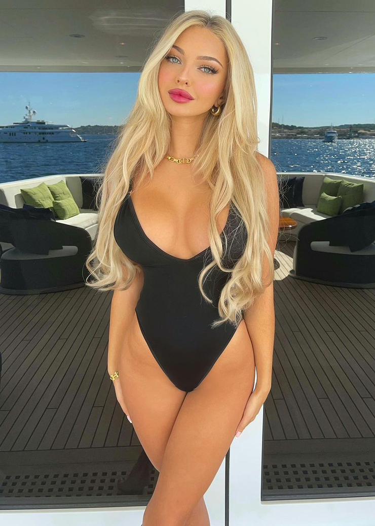 Picture of Sophie Saint