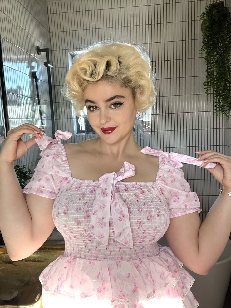 Picture Of Stefania Ferrario 2310