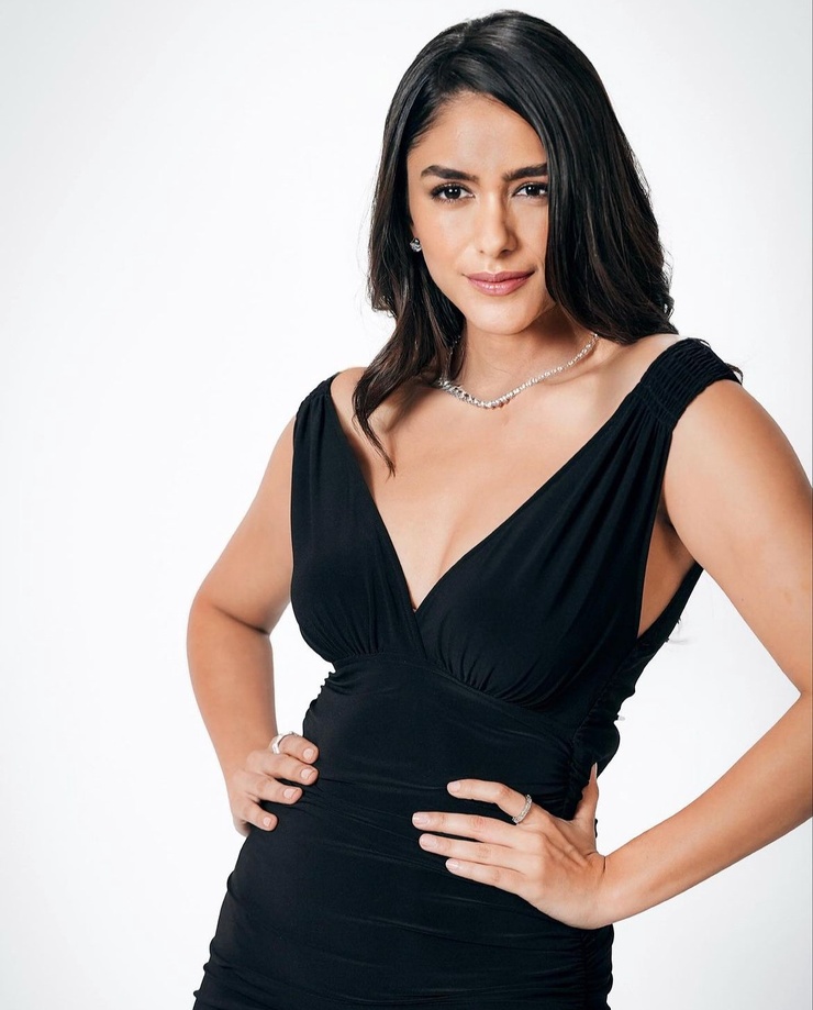 Mrunal Thakur
