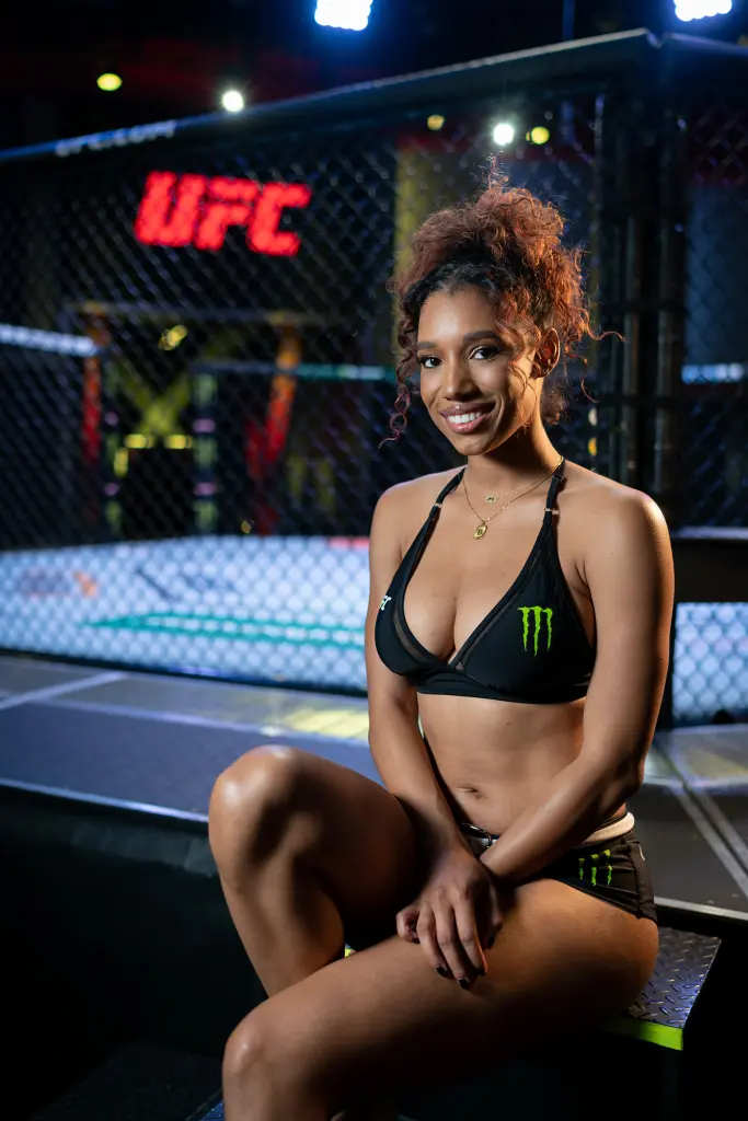 Brookliyn wren Brookliyn wren