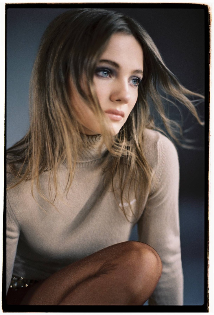 Freya Allan Freya Allan