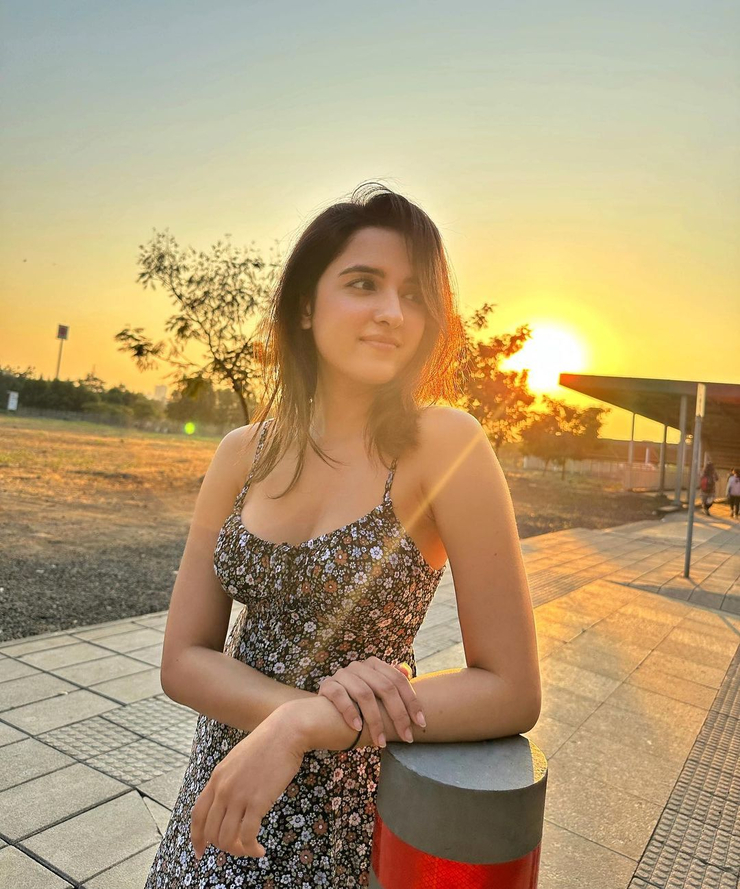 Shirley Setia
