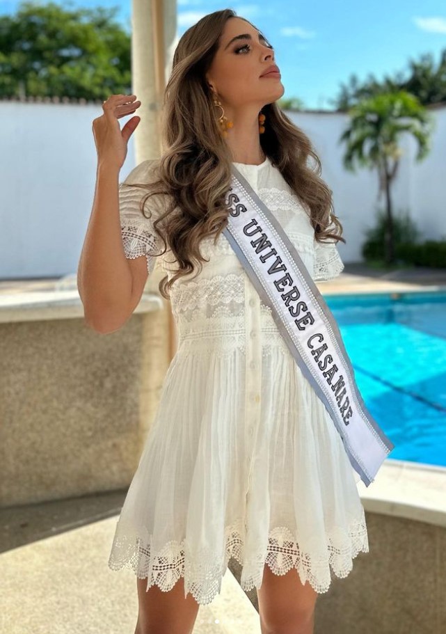 Camila Avella
