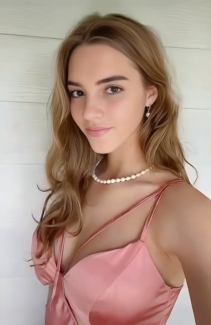 Emily Feld