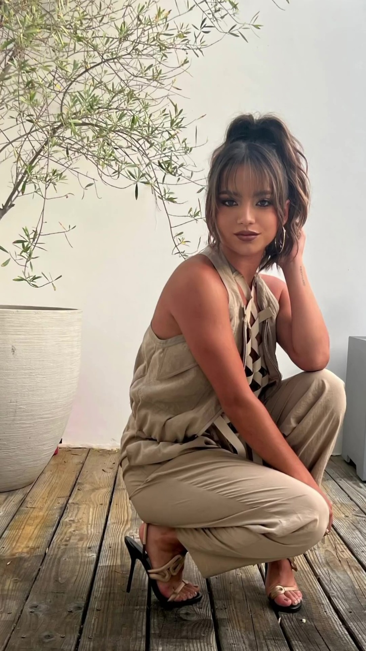 Isabela Moner Isabela Moner