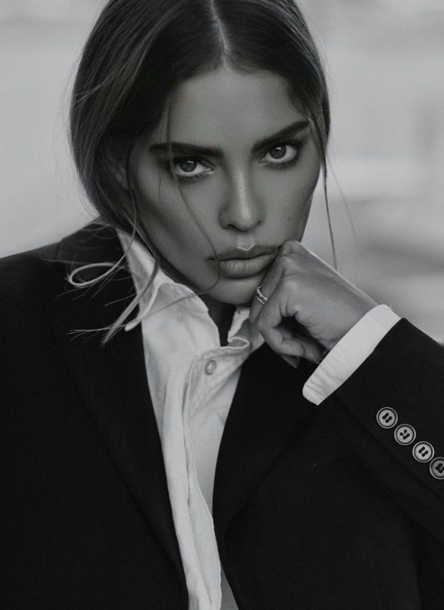 Camila Avella