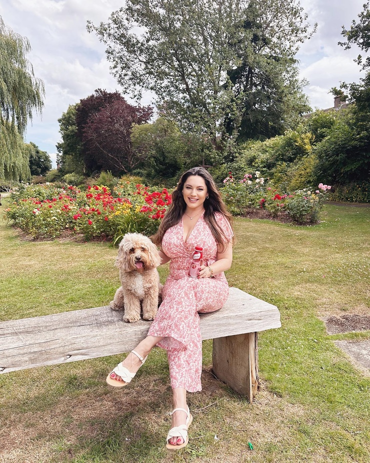 Kelly Brook