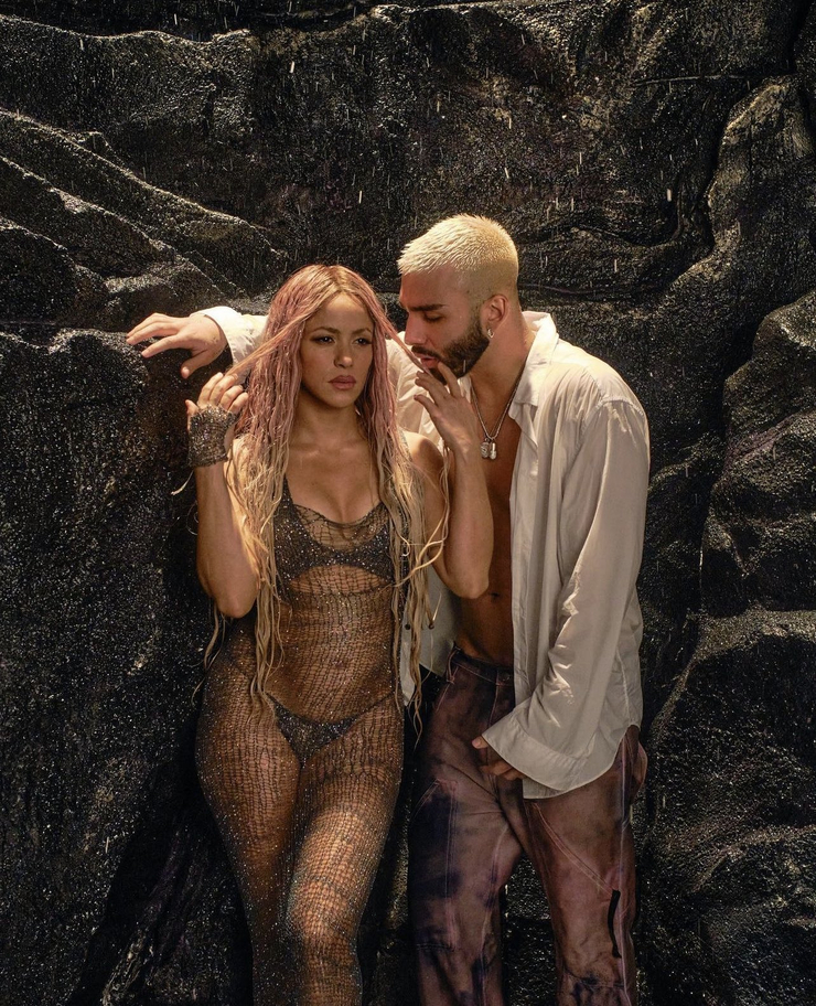 Shakira Shakira