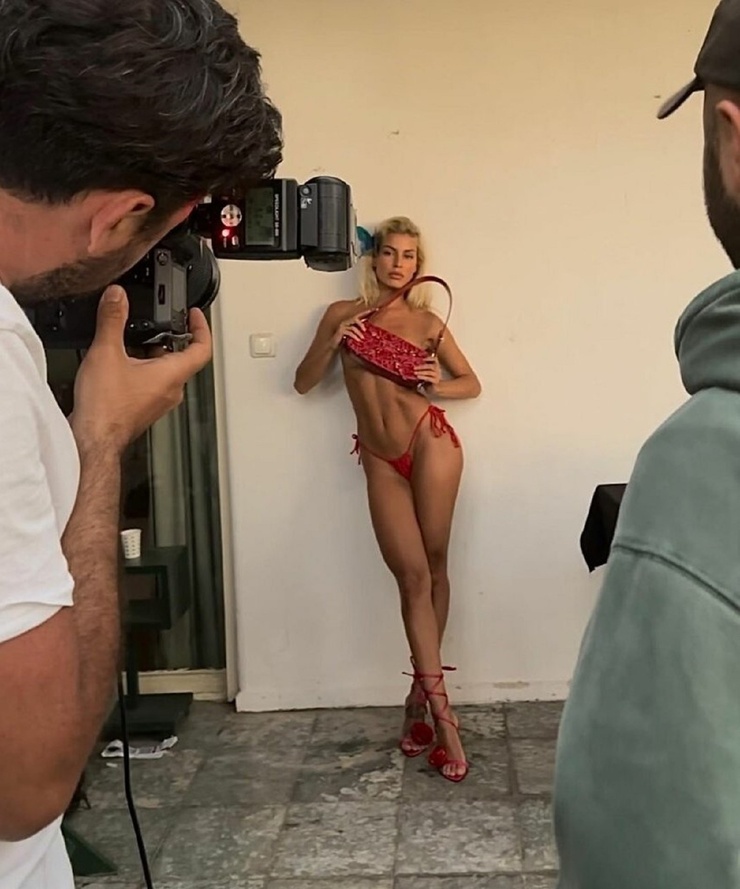 Jessica Goicoechea Jessica Goicoechea