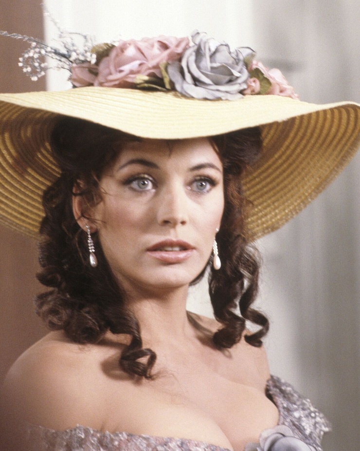Lesley-Anne Down