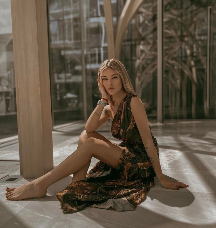 Sophie Codegoni Sophie Codegoni