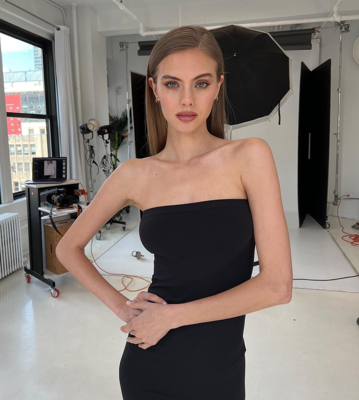 Kate Demianova Kate Demianova